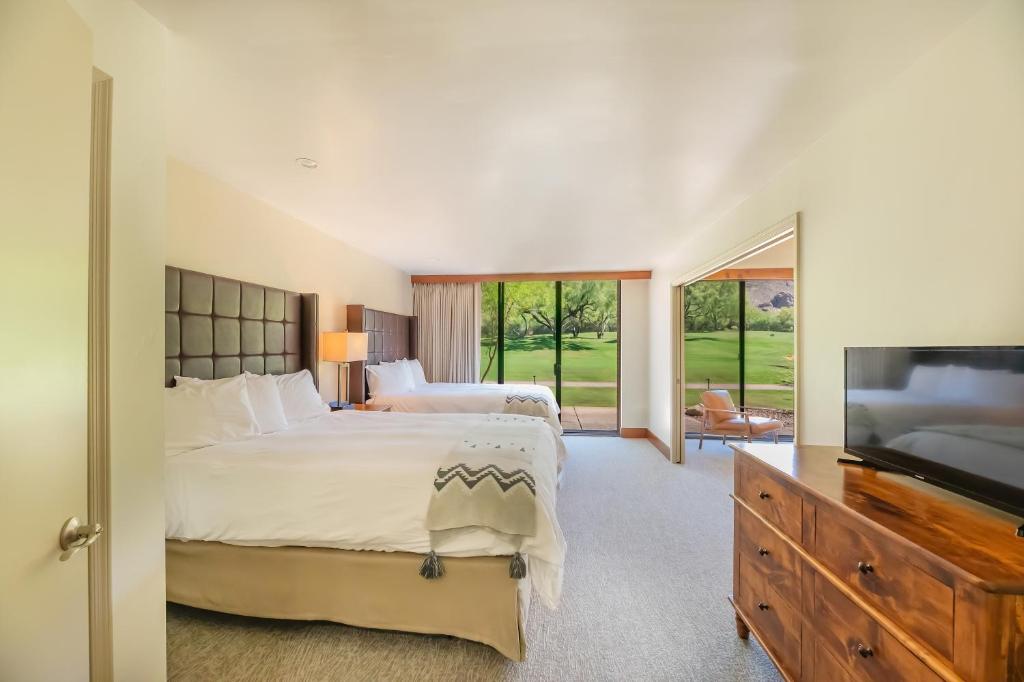 The Lodge at Ventana Canyon - Suite Queen Deluxe