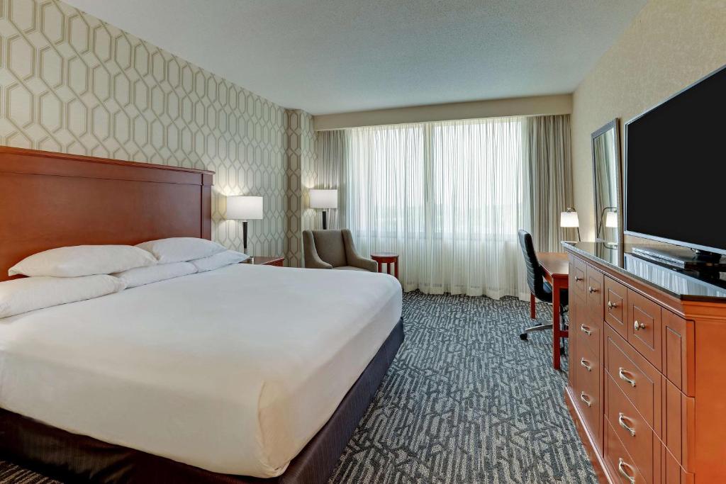 Drury Plaza Hotel Nashville Franklin - 