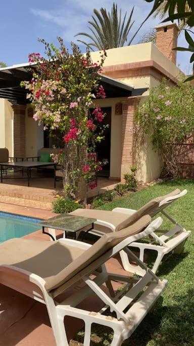 Bazén v ubytování Luxueuse villa Proche Agadir et Taroudant pour 6 pers Piscine Privée sans vis à vis nebo v jeho okolí