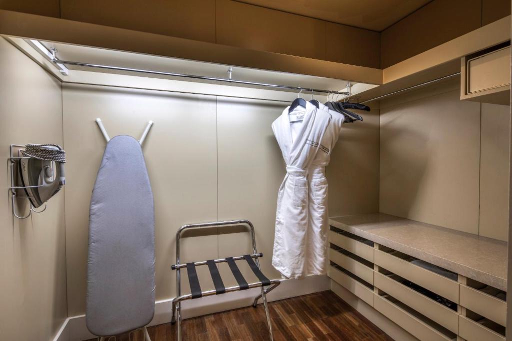 InterContinental Melbourne The Rialto by IHG - Resim 41