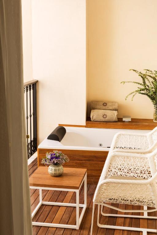 Hotel Casa 1800 Sevilla - Junior Suite Mit Jacuzzi®