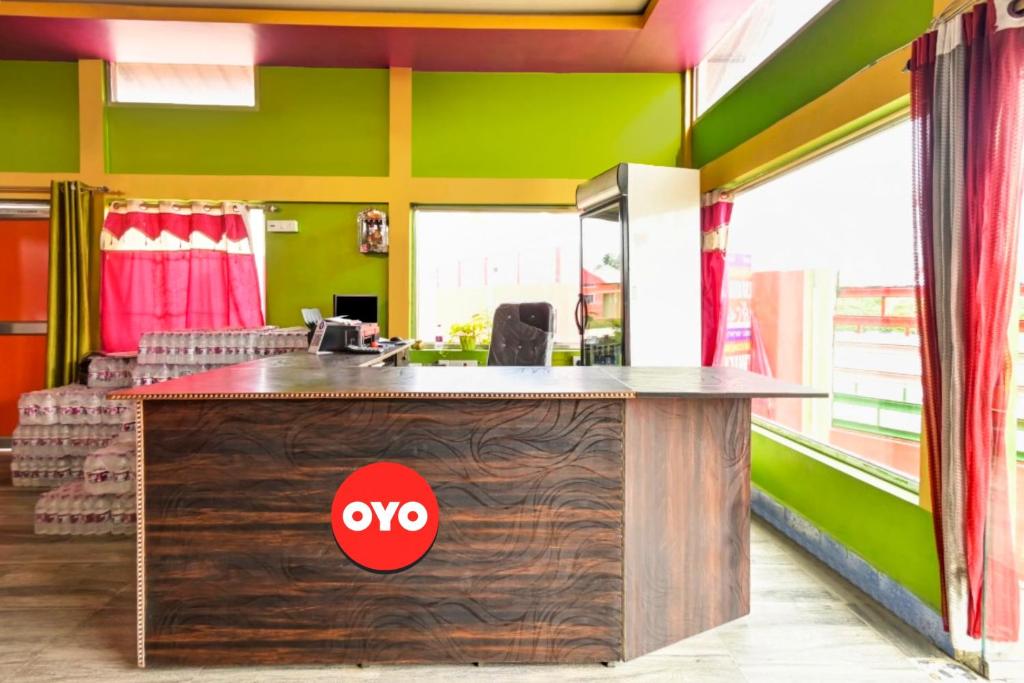 OYO Flagship Welcome Resort & Family Restaurant - Housity