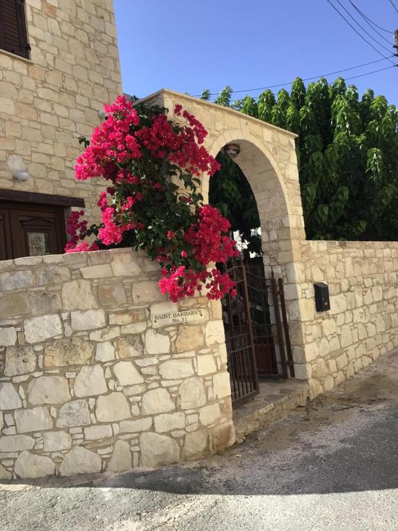 Fotografie z fotogalerie ubytování Salamiou Stone House v destinaci Paphos City