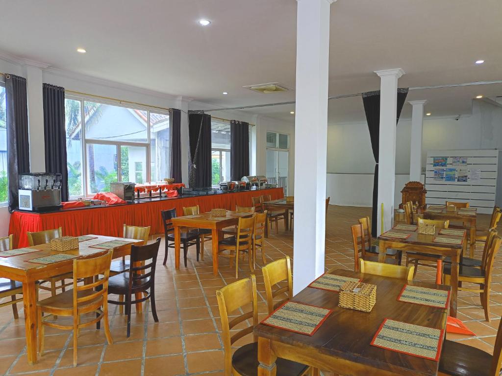 Restaurace v ubytování Scarlet Sails Hostel