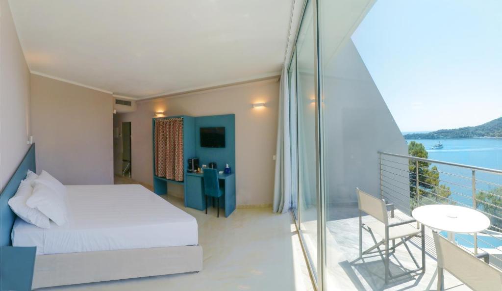 Příroda nedaleko hotelu