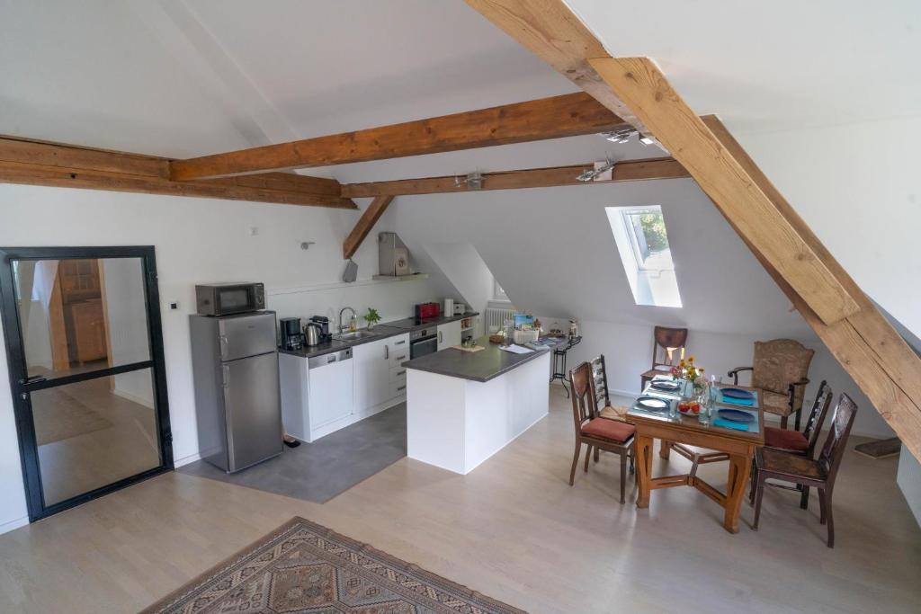 Kuchyň nebo kuchyňský kout v ubytování Villa Bergmann