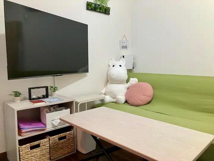 Direct access to major Tokyo stations including Shibuya, Shinjuku, Ikebukuro, Akihabara, and Ueno 3-minute walk from nearest station Tokyo Dome Suitable for long-term stays 201