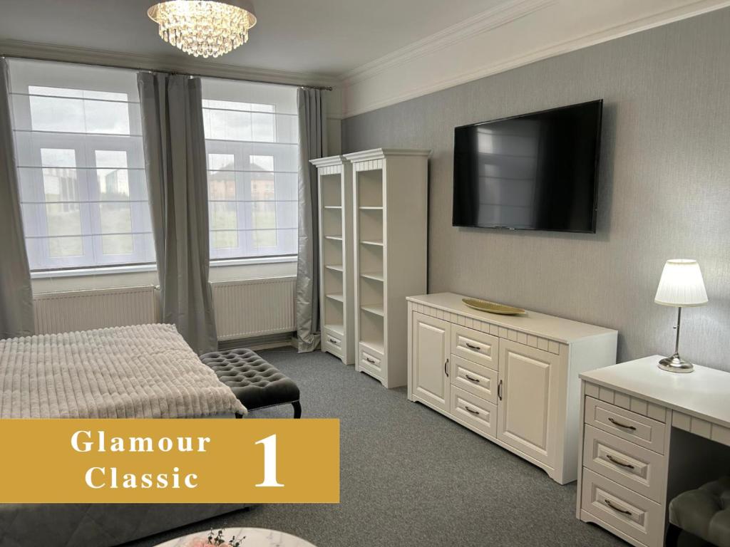 EFIPA Glamour Apartments - 3