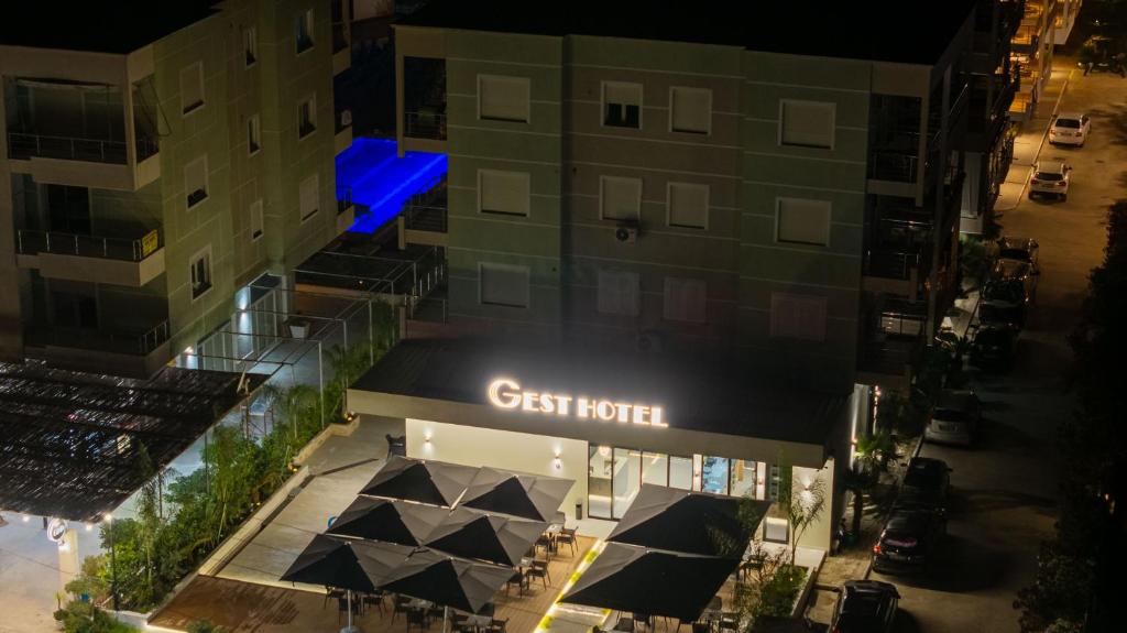 Budova, kde se hotel nachází