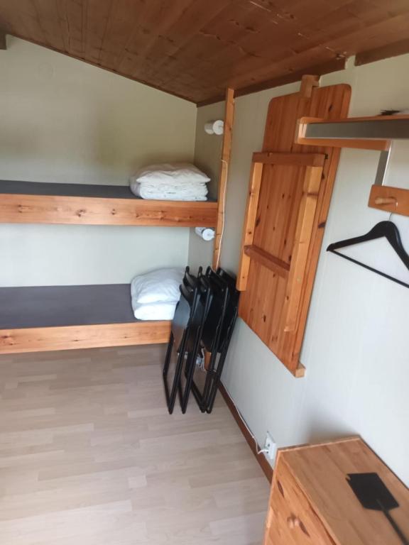 Postel nebo postele na pokoji v ubytování Torne Camping - Kano & Fiskecamp