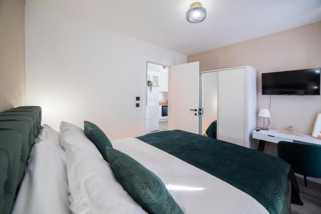 Apartment LEMM 500m from the ARENA - 11