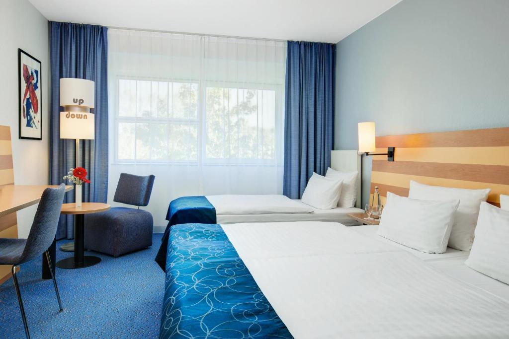 IntercityHotel Frankfurt Airport - Resim 8