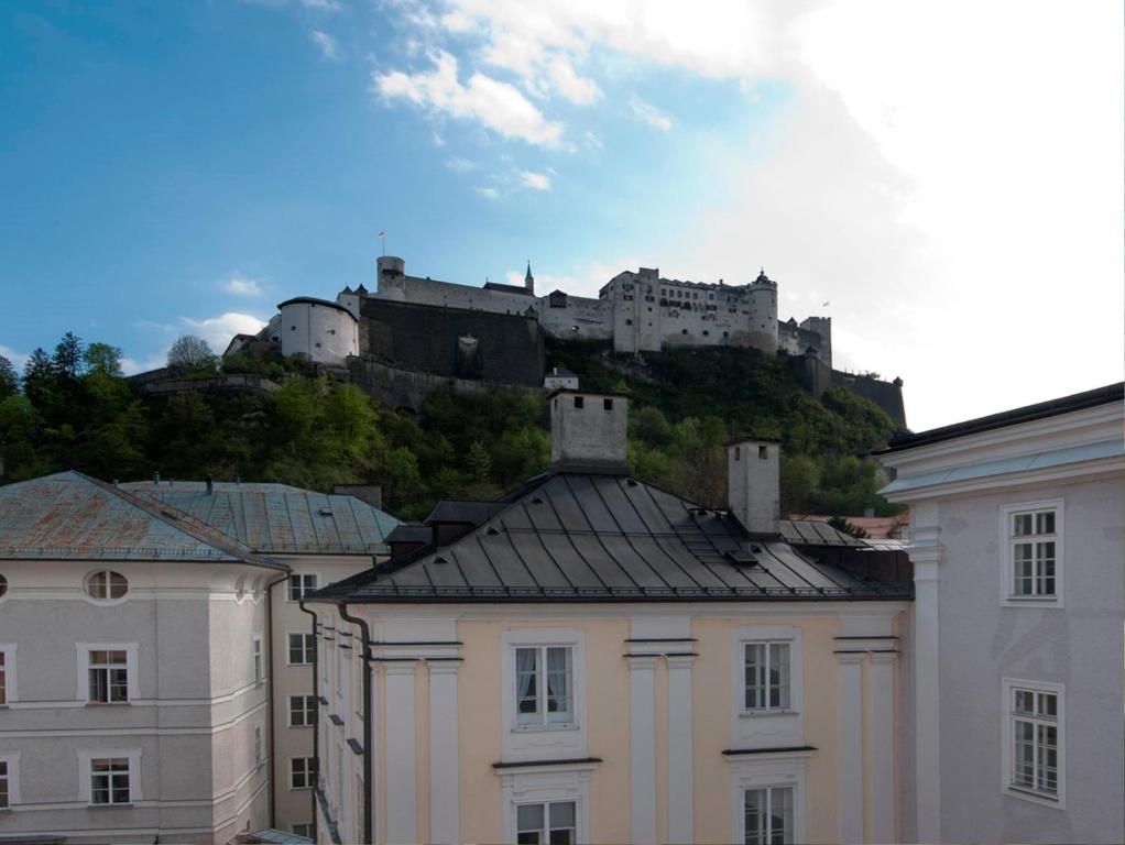 Altstadthotel Weisse Taube, Salzburg – Updated 2024 Prices