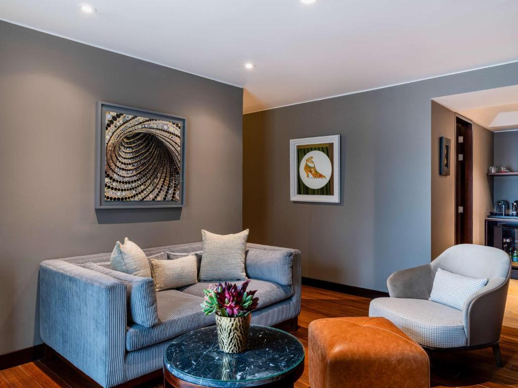 Posezení v ubytování Sofitel Bogota Victoria Regia