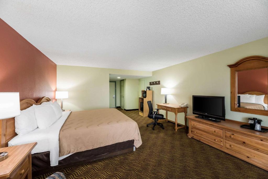 Postel nebo postele na pokoji v ubytování Quality Inn Payson