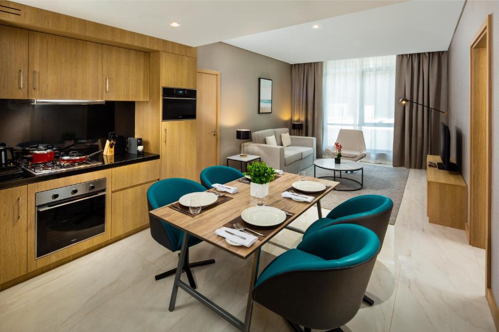 
Premium Suite with Kitchen
