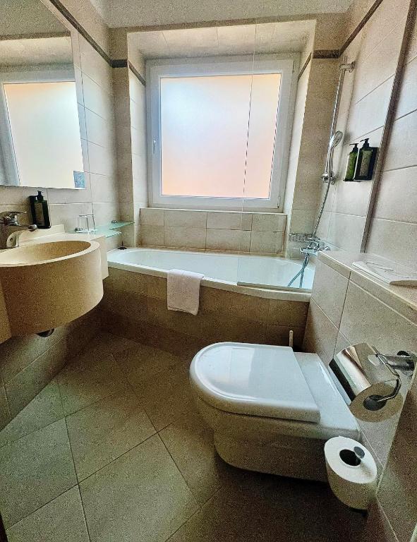 Koupelna v ubytování Hotel Piramida