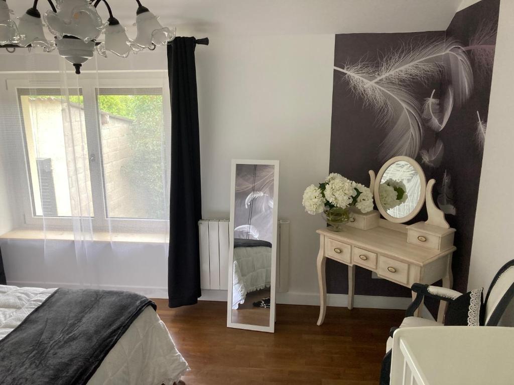 Postel nebo postele na pokoji v ubytování Gîte Lenny