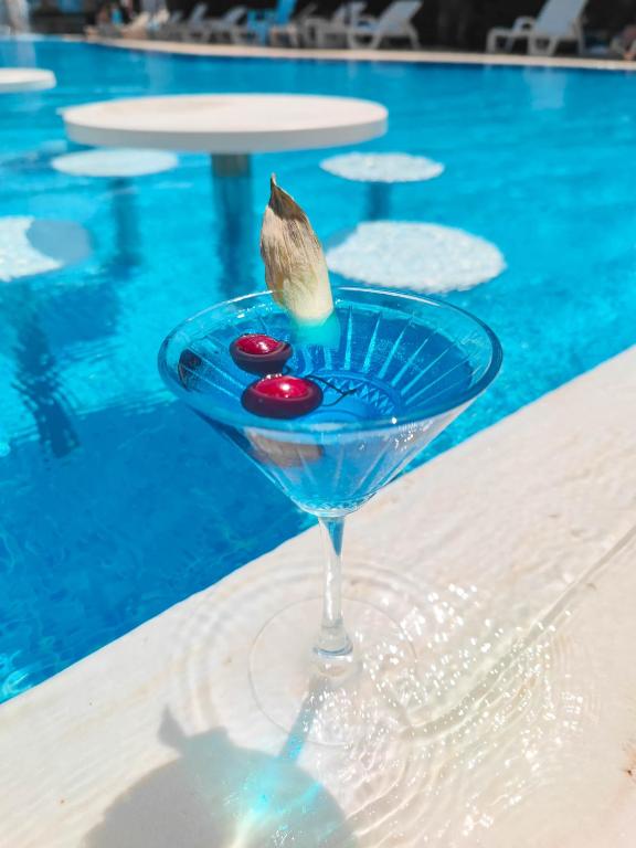 A piscina em ou perto de Hotel Lakaj