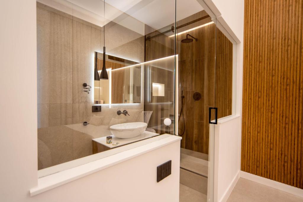 Koupelna v ubytování MAMALU - Studios and Suites