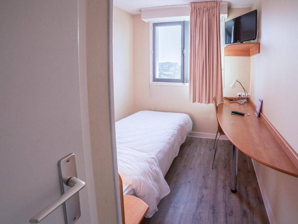Hôtel de la Vendée - Petite Chambre - 1pers