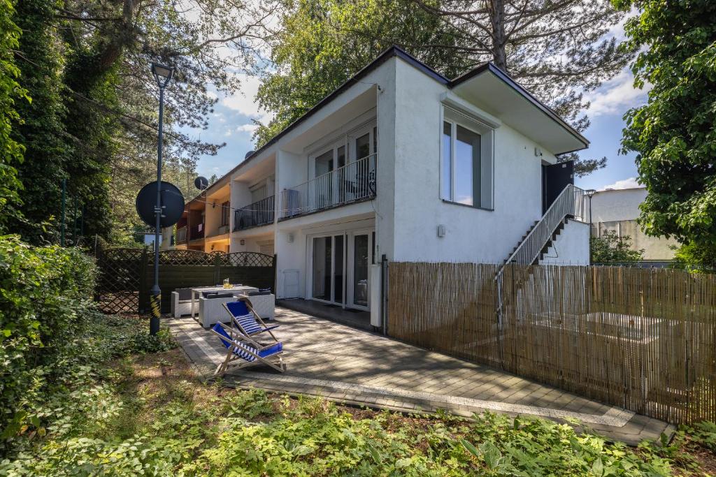 Budynek, w którym mieści się apartament