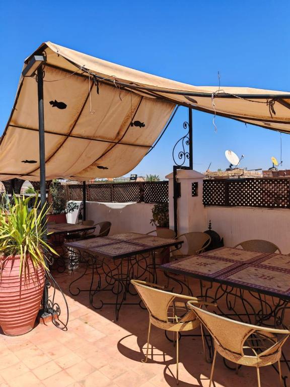 Balkón nebo terasa v ubytování Riad maison Bounouar