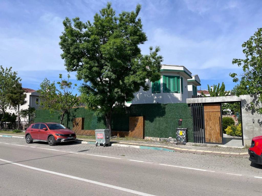 Budova, kde se vila nachází