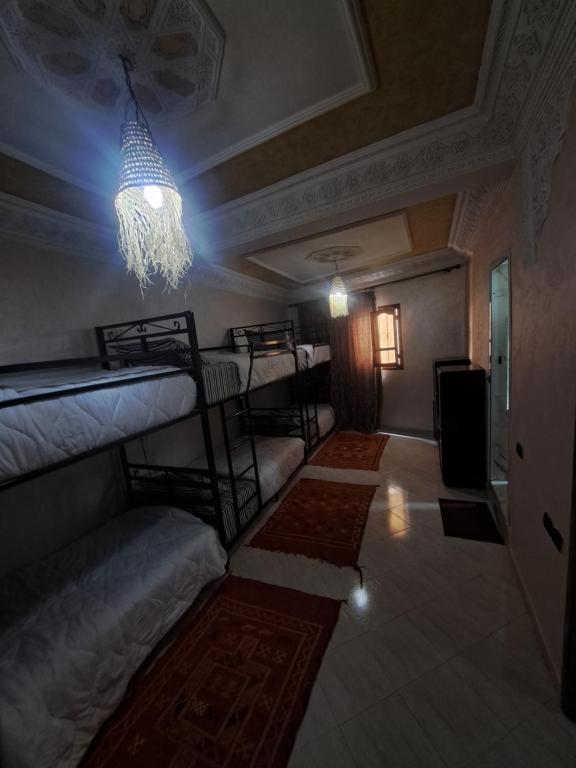 Postel nebo postele na pokoji v ubytování Mira Guest House