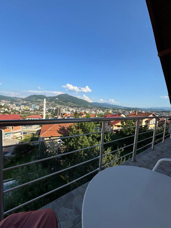 Nespecifikovaný výhled na hory nebo výhled na hory při pohledu z apartmánu