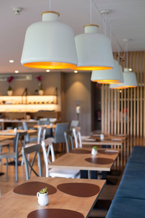 Hotel Santiago Apóstol - Resim 20