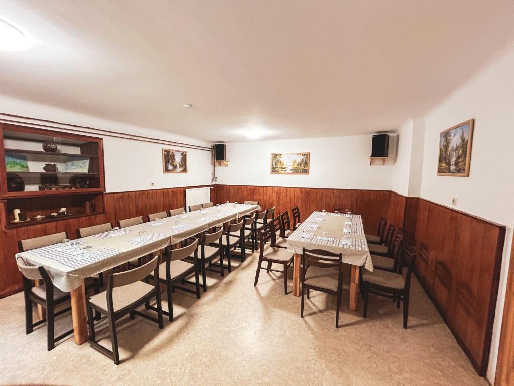 Restaurace v ubytování Groppenstein Apartmanház
