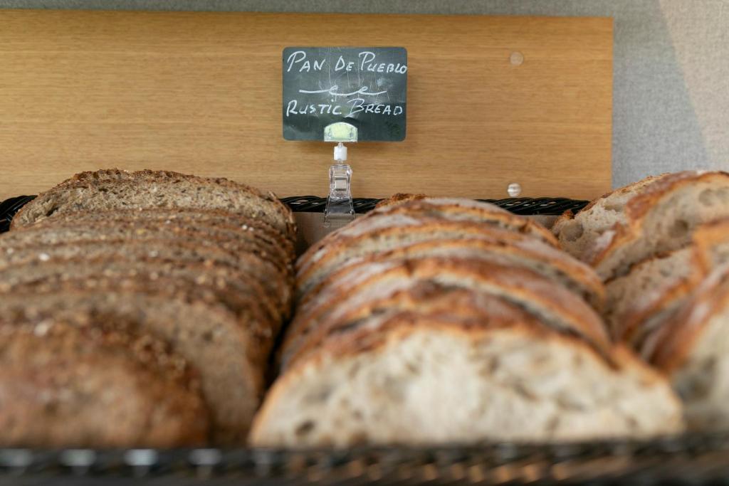 Hotel Santiago Apóstol - Resim 26