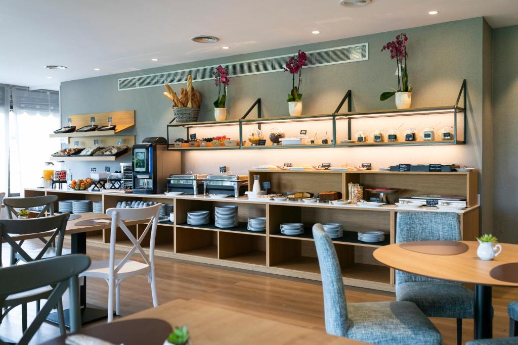 Hotel Santiago Apóstol - Resim 19