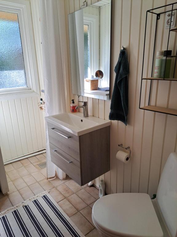 Koupelna v ubytování Huset ved Følle vig