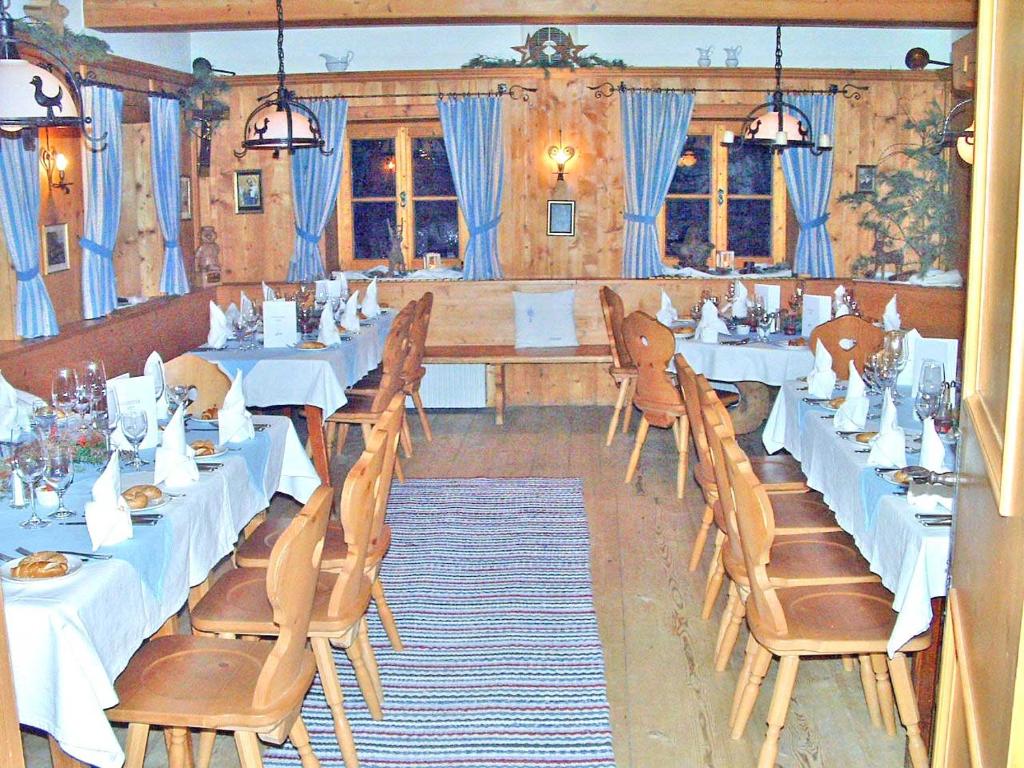 Restaurace v ubytování Hallerwirt Homes