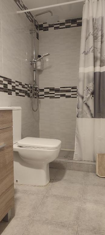 Un baño de Casa Bergón en Fuentenebro Ribera del Duero Burgos