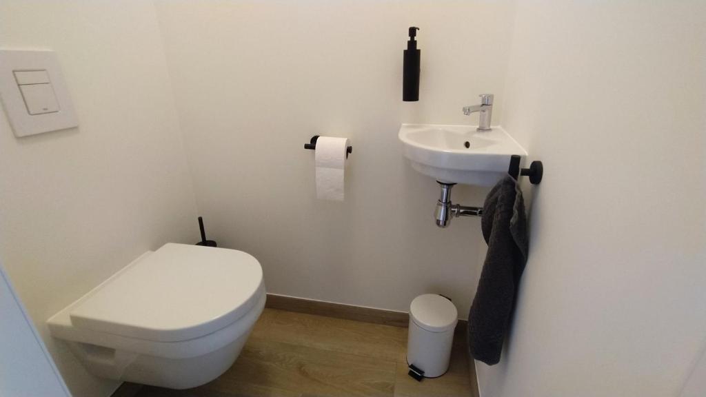 Koupelna v ubytování B&B Plattestien
