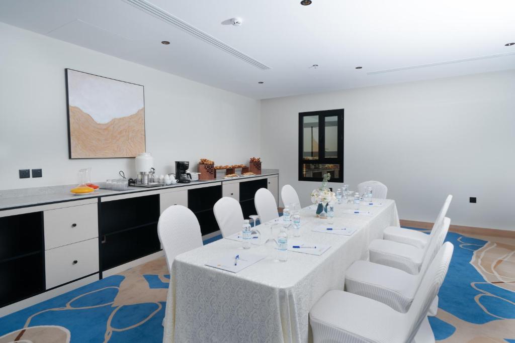 Kuchyň nebo kuchyňský kout v ubytování Sunway Tabuk Hotel