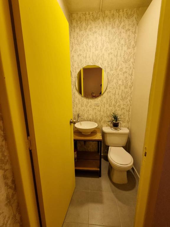 Koupelna v ubytování Mascomunal hostel