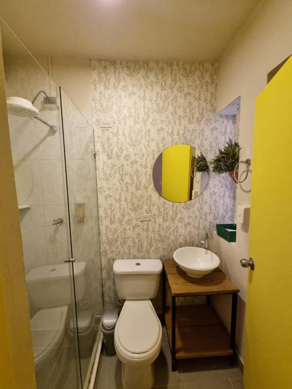 Koupelna v ubytování Mascomunal hostel