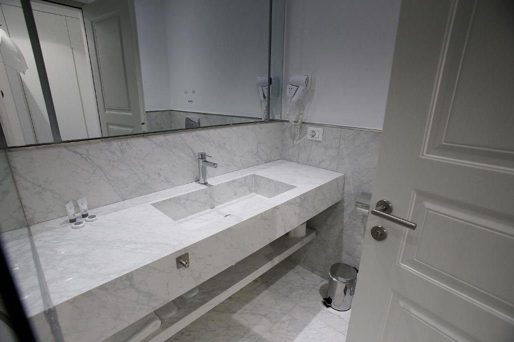 Bagno di Durres Bay Hotel