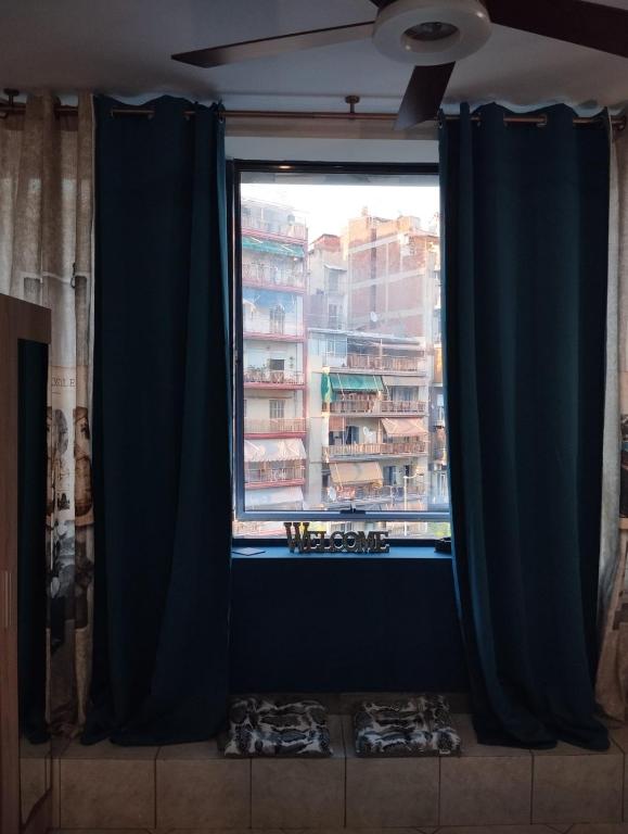 Railway Area Studio parking - 2