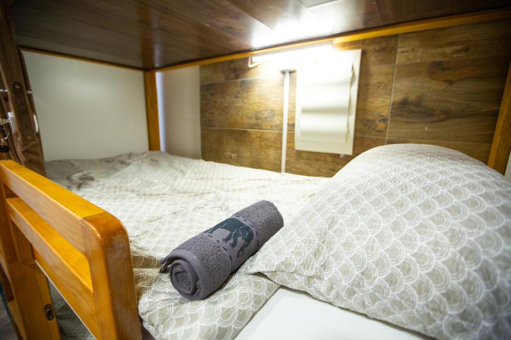Postel nebo postele na pokoji v ubytování AISHA Hostel