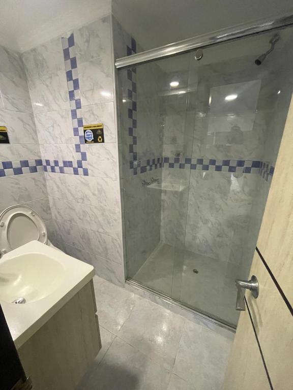 Koupelna v ubytování Hotel AMBAR KING