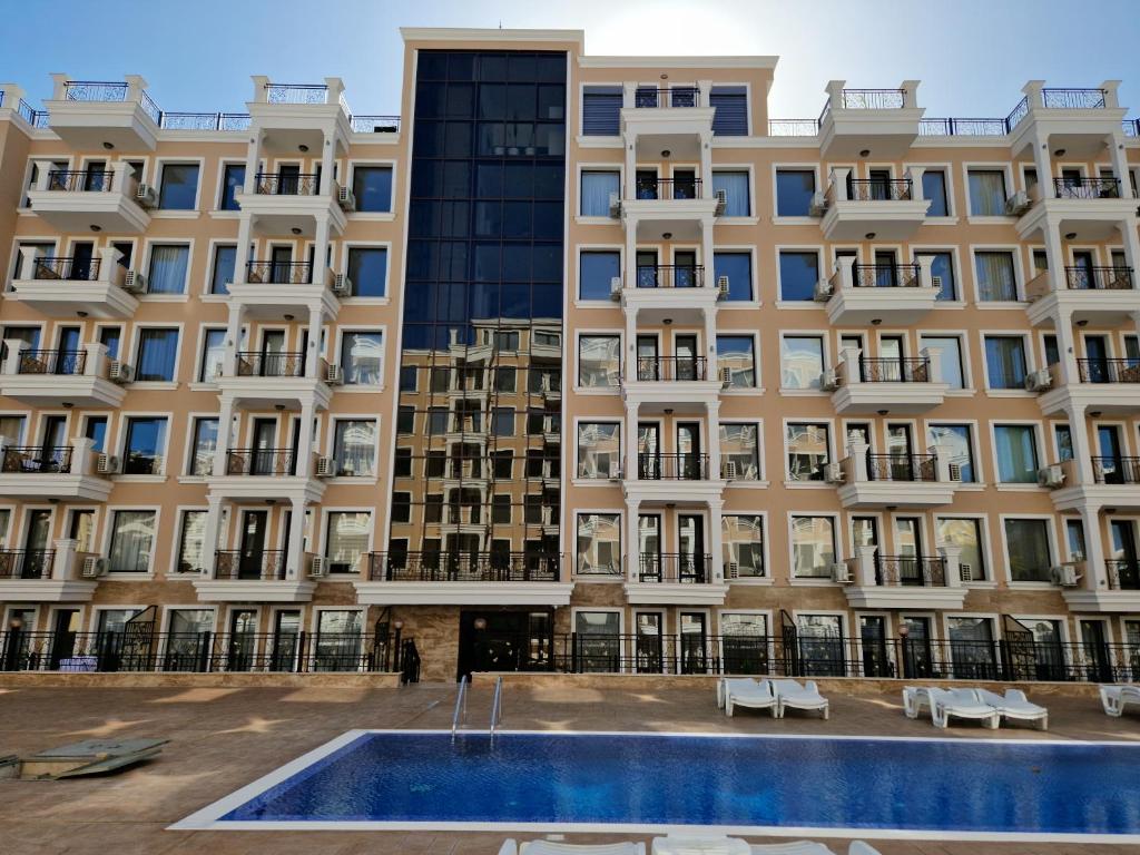 Bazén v ubytování Polarstar 205A am Meer Sveti Vlas nebo v jeho okolí