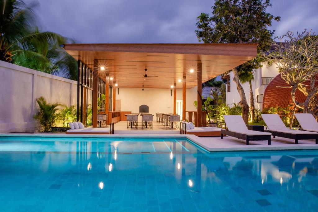 Bazén v ubytování Ratan Uluwatu Hotel and Villas nebo v jeho okolí