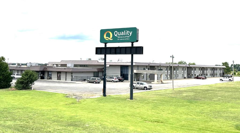 Gallery image of Quality Inn & Suites Salina West in Salina