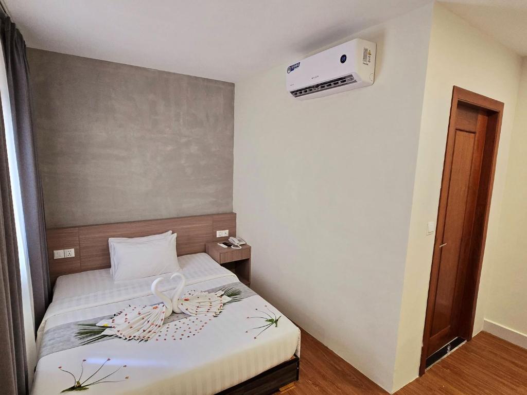 Joli Hotel - Superior Single Room