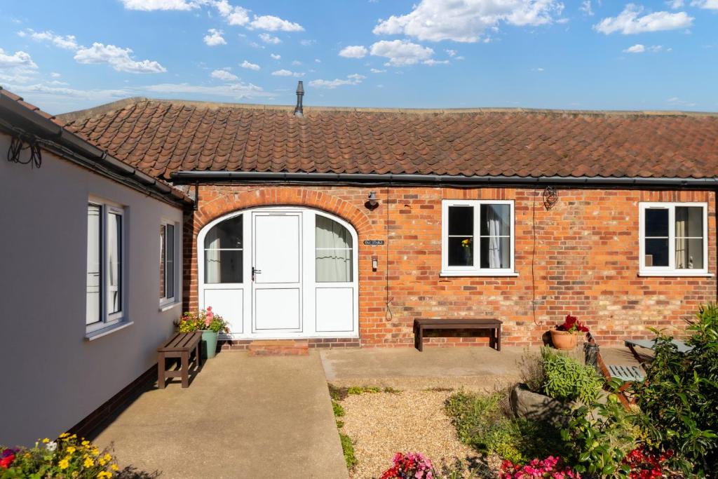 The Old Stable - Two-Bedroom House